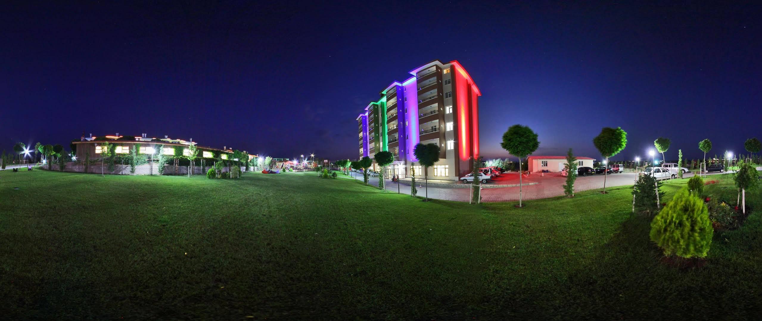 Ceylan Termal Saglikli Yasam Koyu Βίλα Εσκίσεχιρ Εξωτερικό φωτογραφία